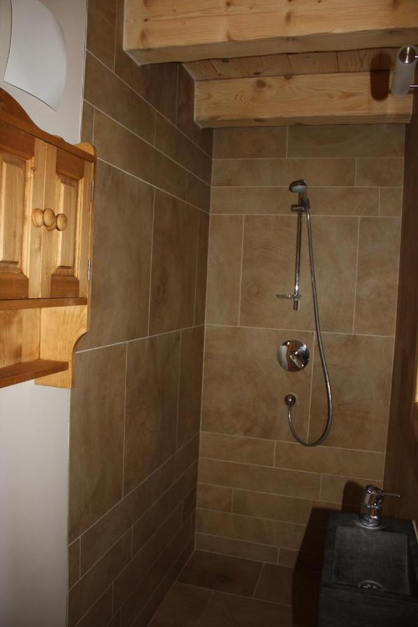 La Case Bed and Breakfast Abondance Buitenkant foto